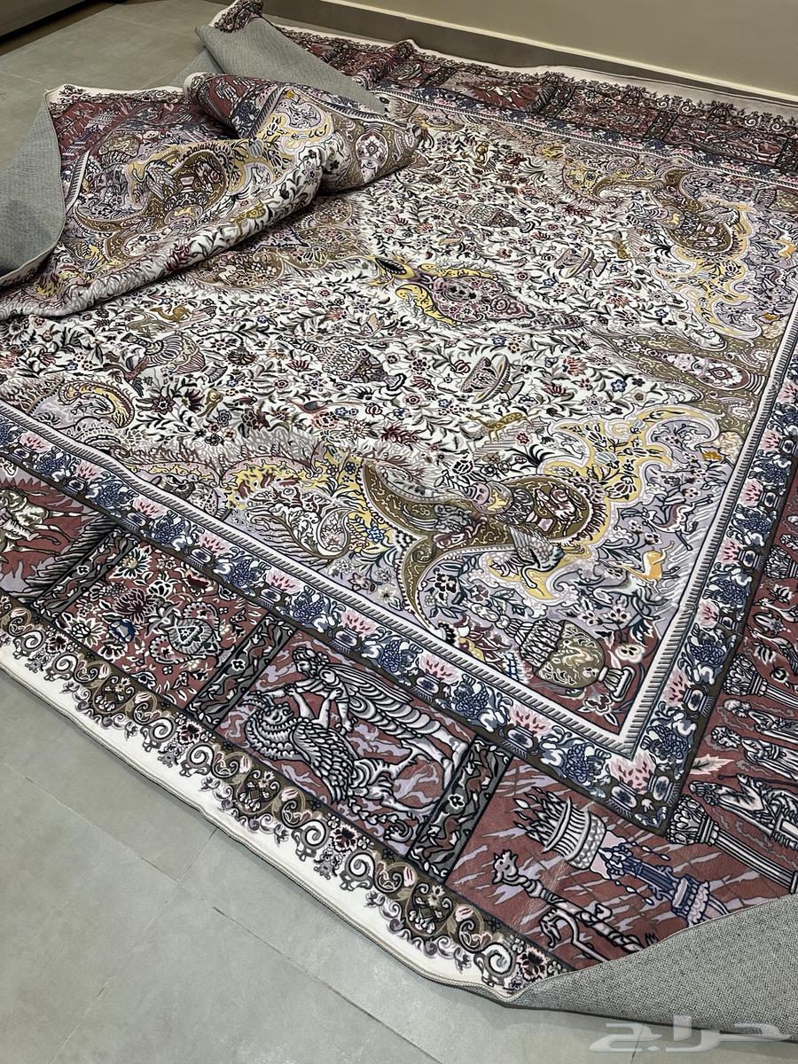 300 SAR new unused carpet approximately 4 by 364141928963970113