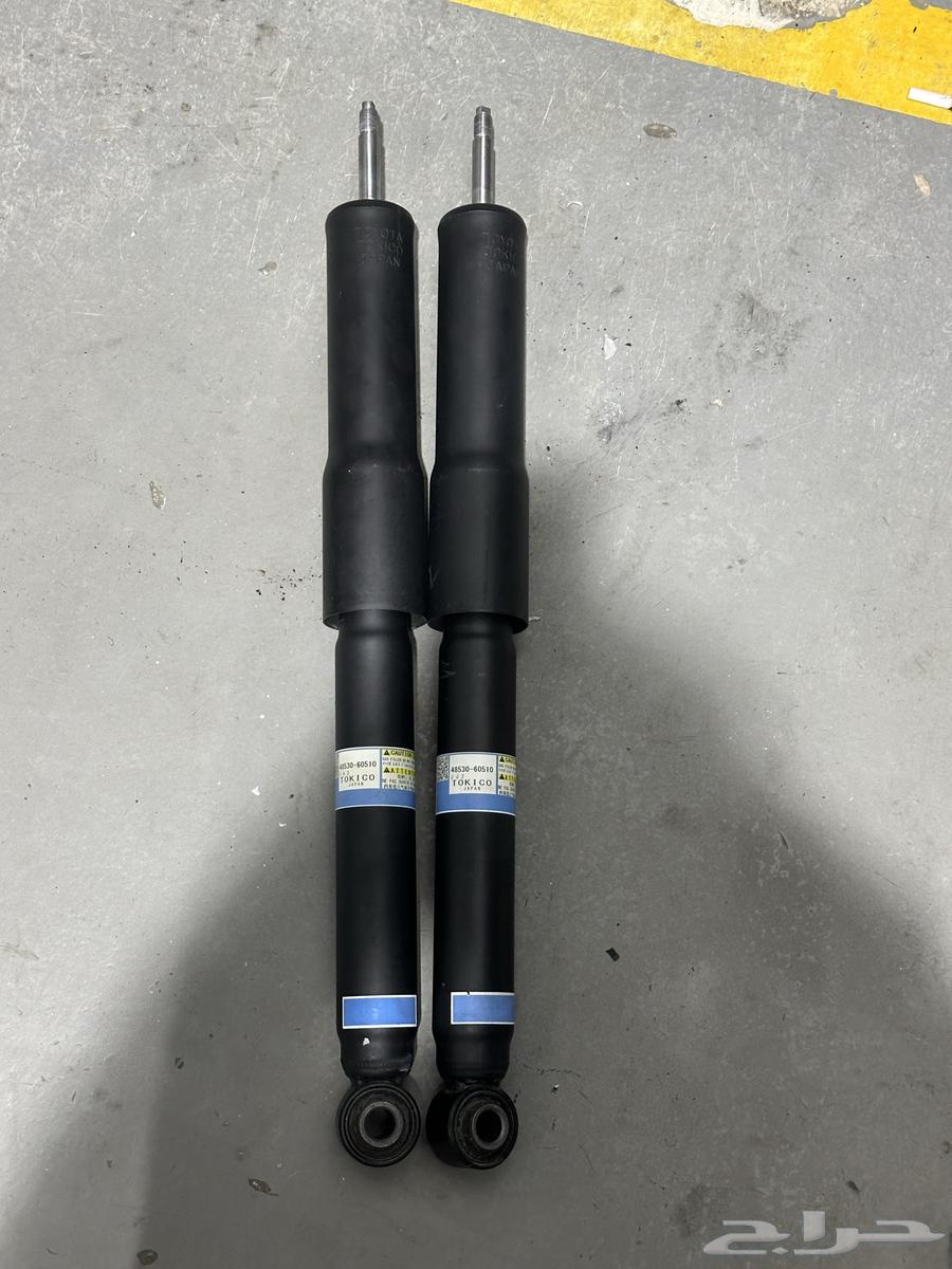 Rear Shocks LC300 LX60064359966391938110