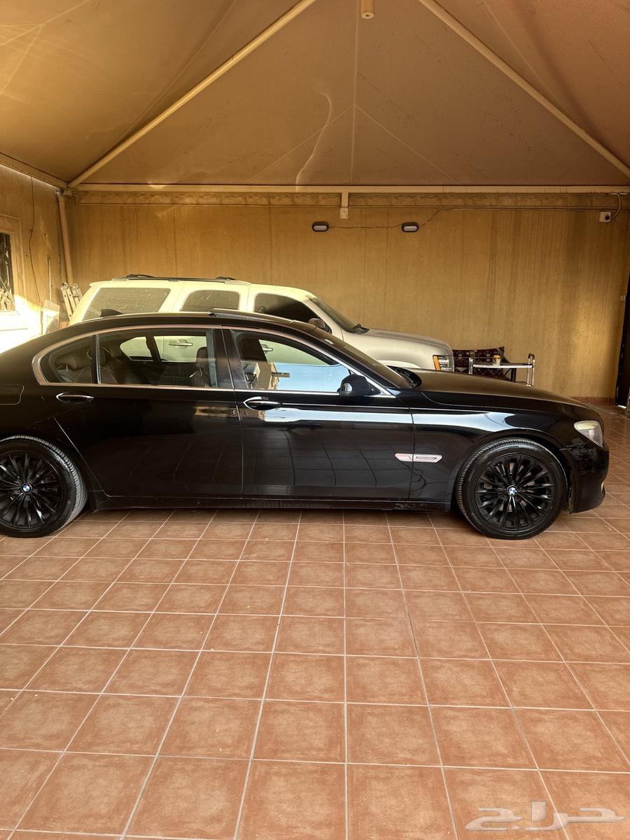 بي ام دبليو 73064371162118402111