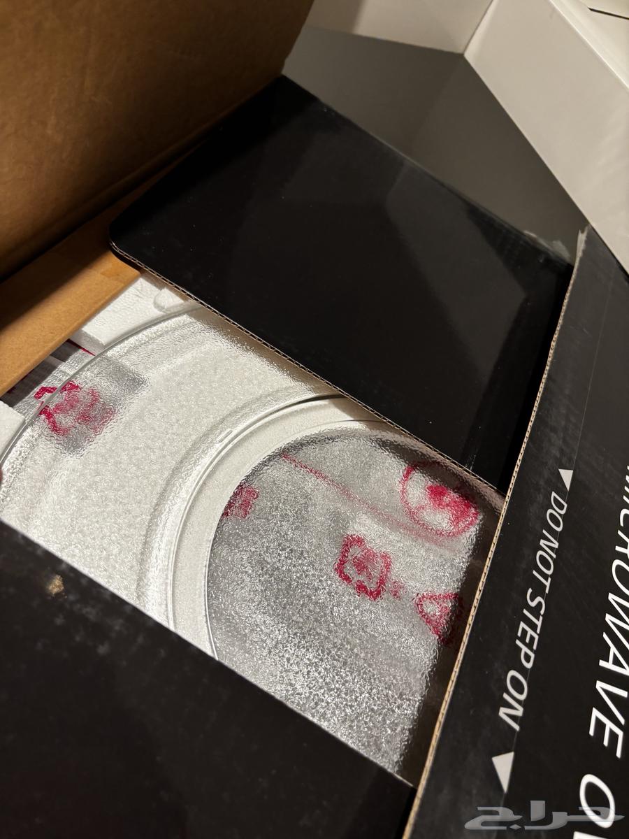 ميكروييف LG جديد لم يستخدم سبب البيع حجمه اكبر من المطلوب64141911136387114