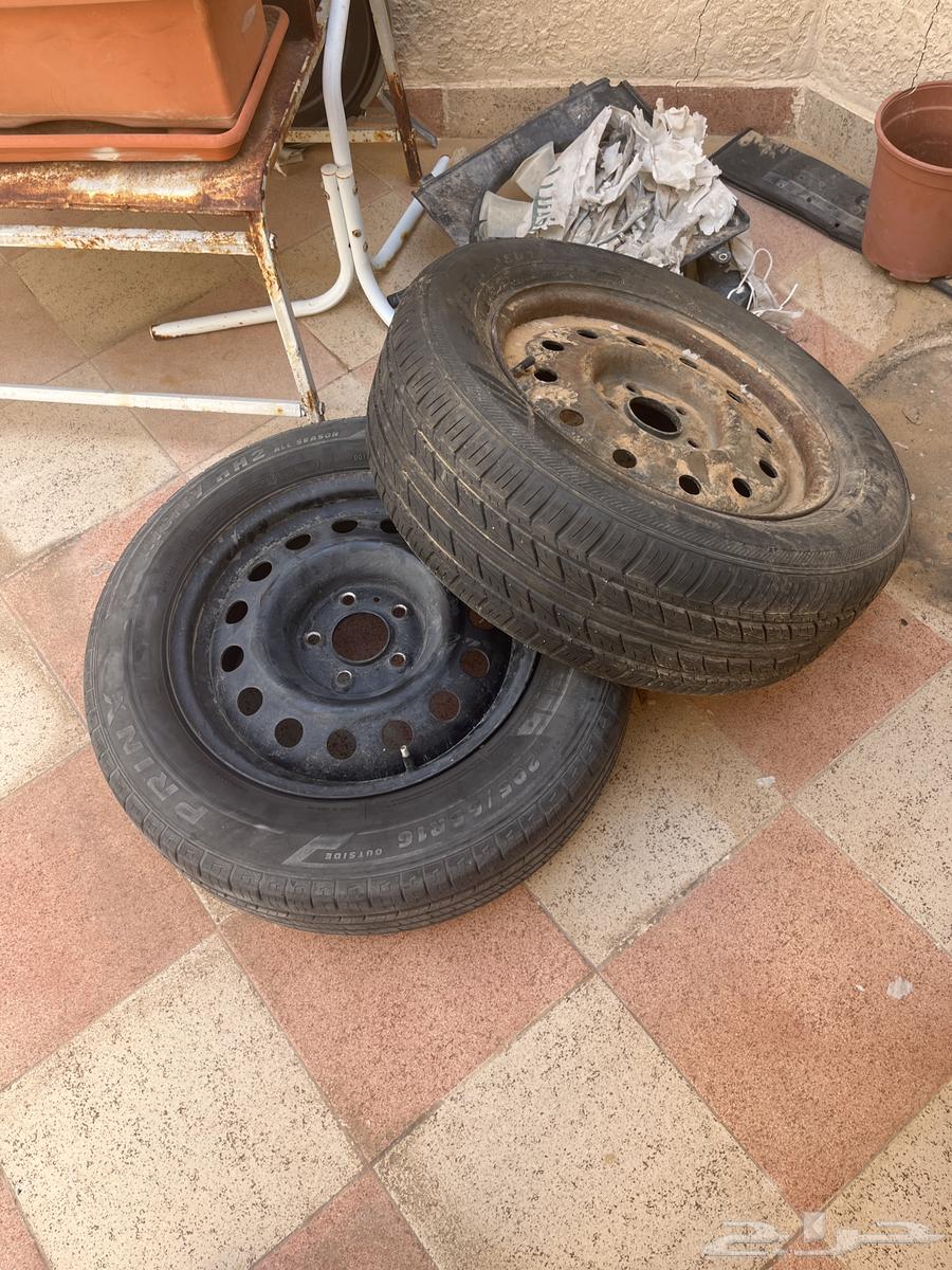 جنوط مقاس 16 مع كفراتهن نص عمر تقريبا64366351583105110