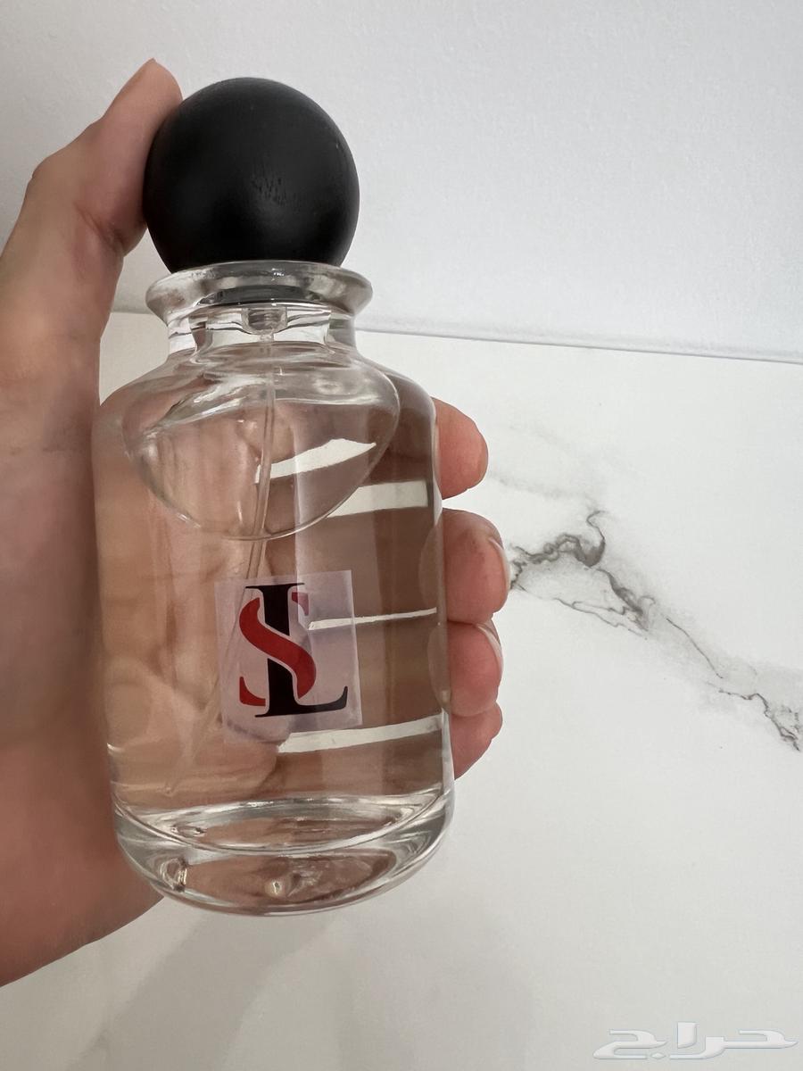 عطور 100 مل متوفر جميع انواع عطور الماركات العالميه64141537464321110