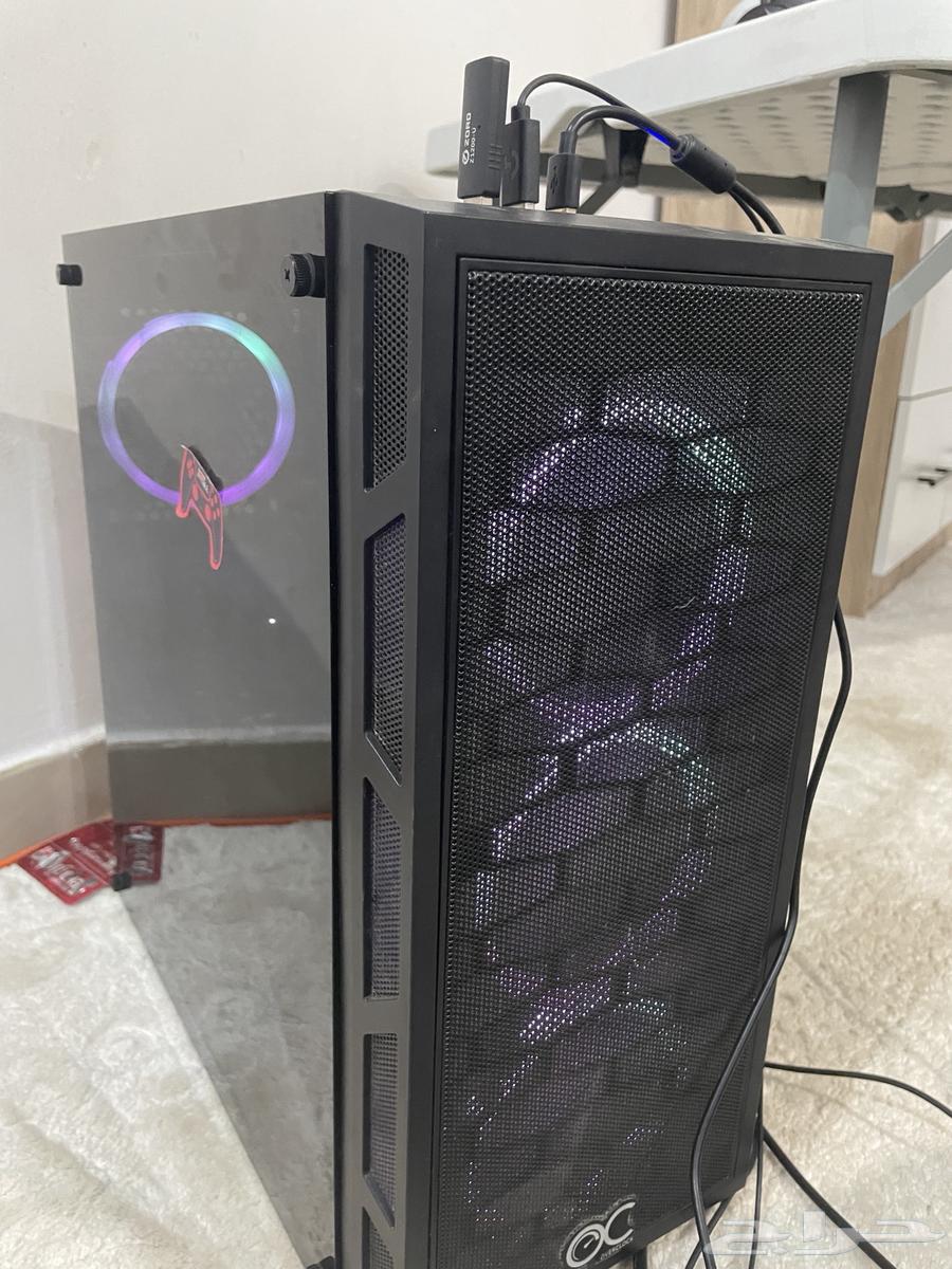 PC with Monitor (Screen)64141543958530110