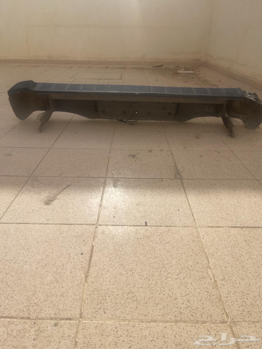 صدام خلفي هايلوكس فيه طقه64359431589891114