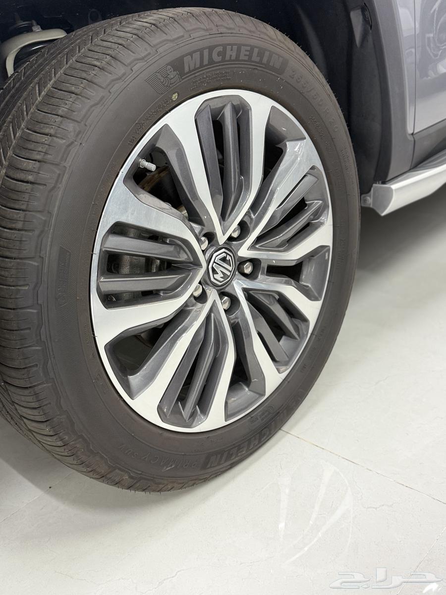 سياره mg Rx8 فل كامل ( عائليه )موديل2024 عروض64364306582017113