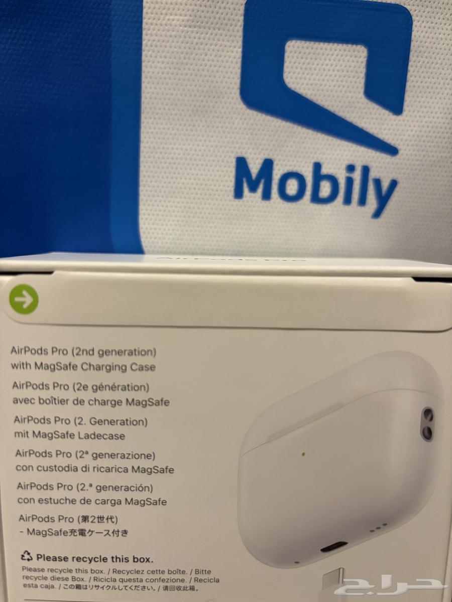 New second-generation AirPods, brand new in sealed box from Mobily64144883026306111
