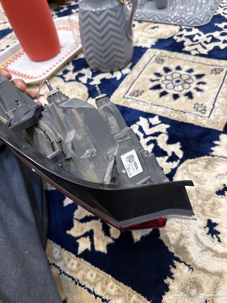 اسطب انترا ورا يسار64371059828225111