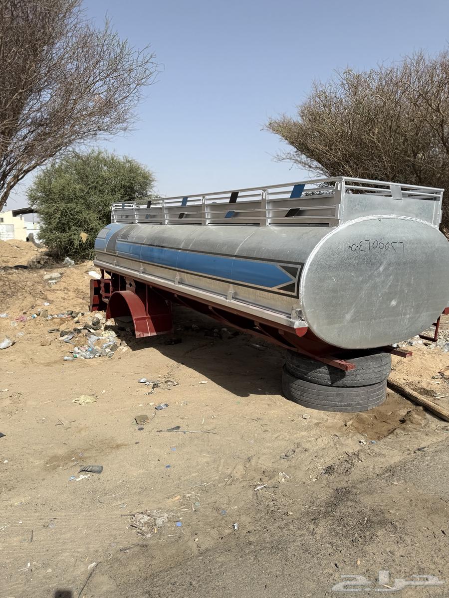 تانكي وايت عايدي64366395167617113