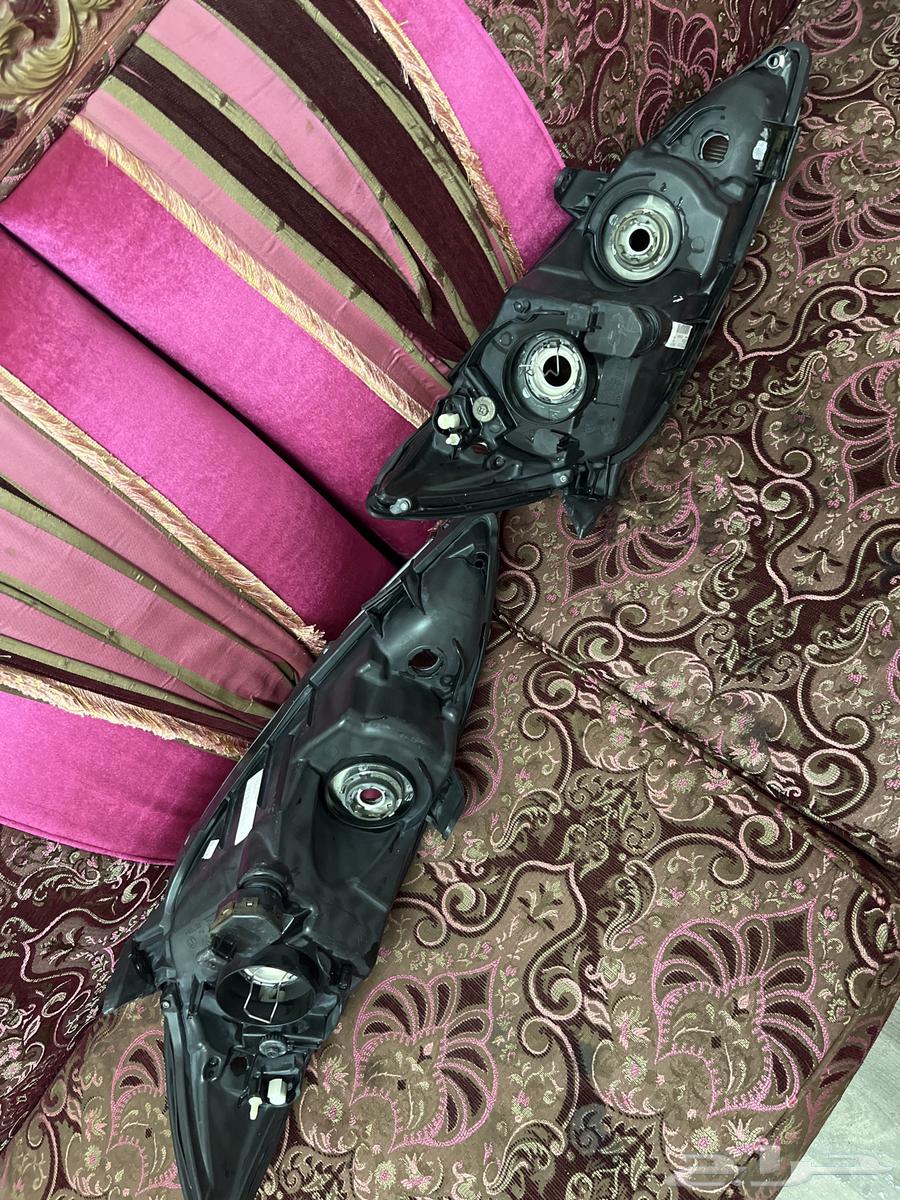 Cut two candles and the engine 2006_2005 for sale.64360391566978113