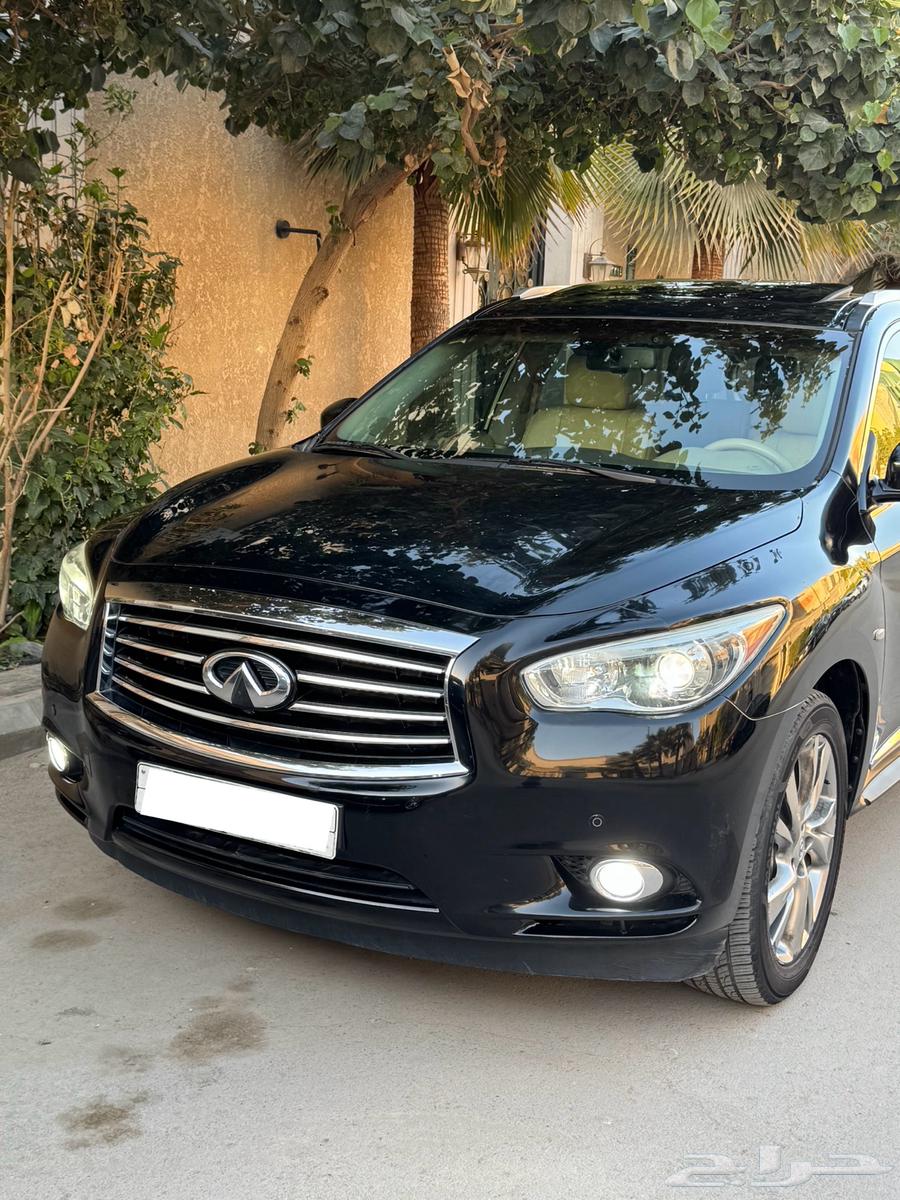 Infiniti SUV 2013 model, three rows, 7 passengers64368149119361112
