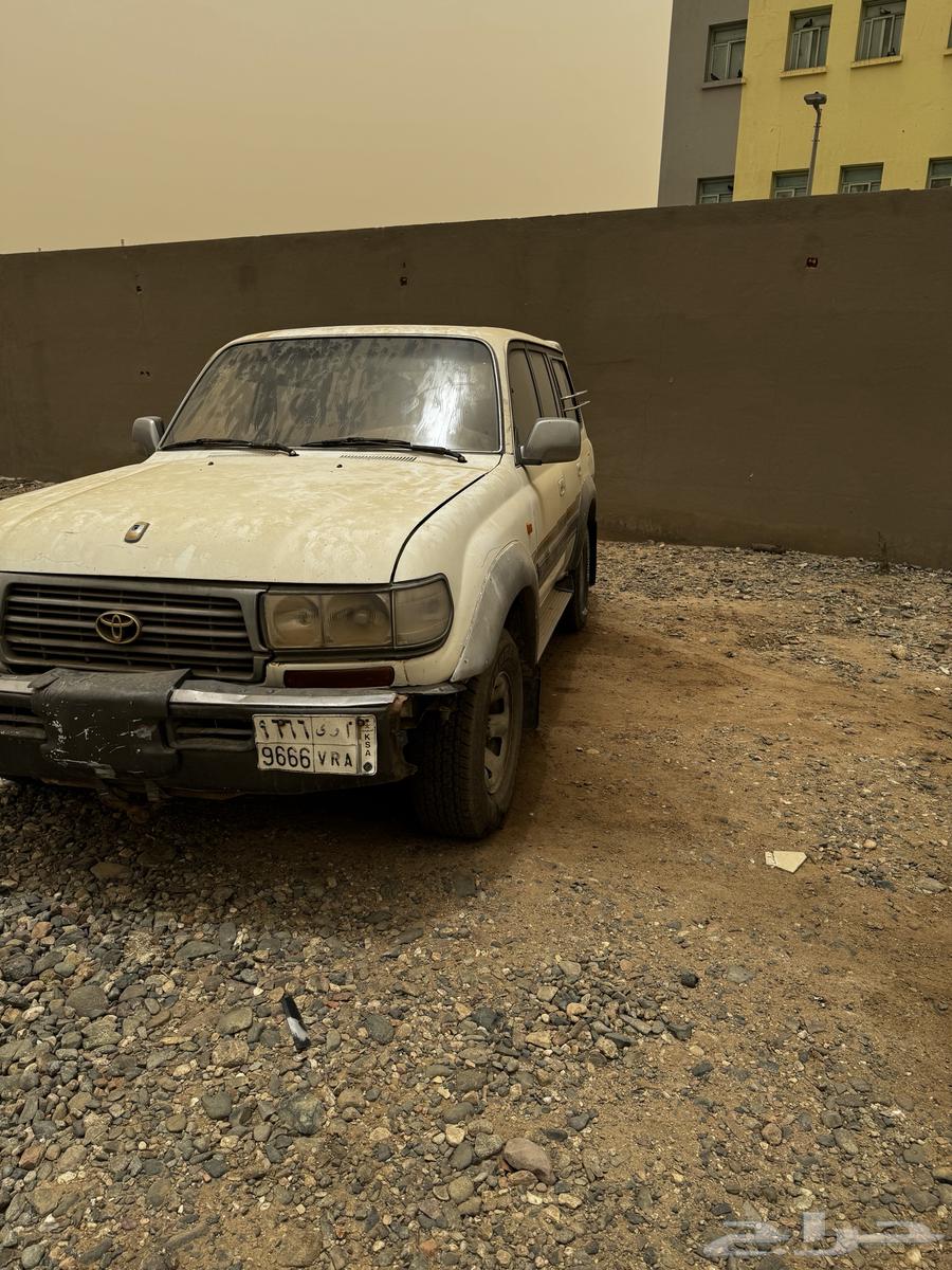 جيب تويوتا غير مجدد وغير مفحوص64370410190339110