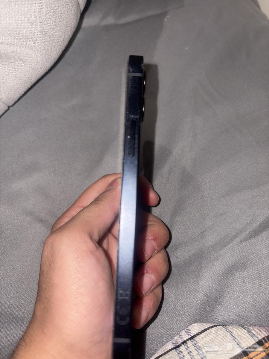 ايفون 1264127103415809112