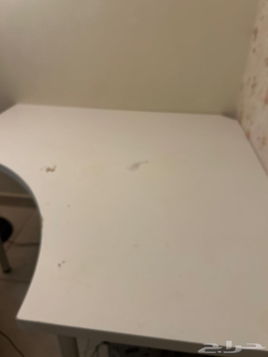 A large table from IKEA that I no longer need, price is negotiable64141547287170110