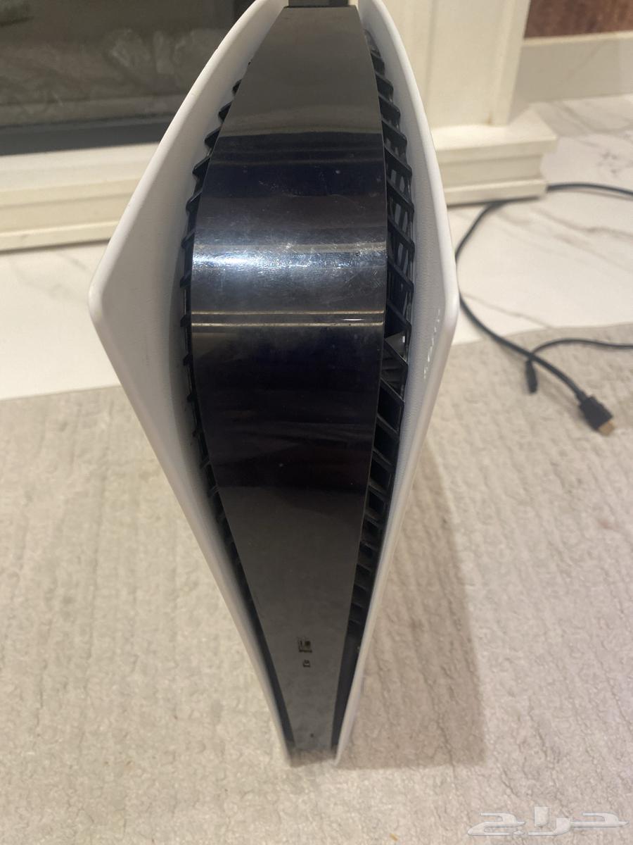 Sony Five clean, never entered maintenance, price reached 140064122378446849110