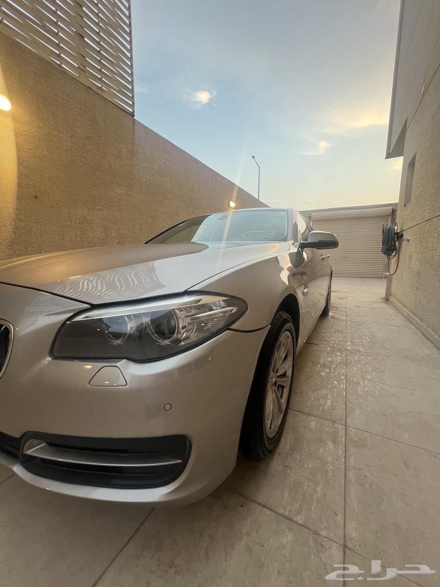 لون مميز جد ا 2016 BMW 520i للبيع بي إم دبليو64369630437249111