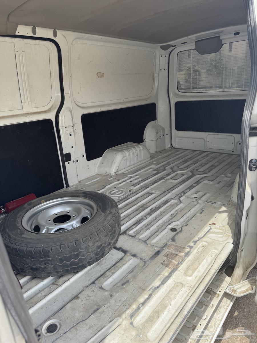 باص هايس بضاعه ديزل أورفان نيسان موديل 202164369630467074113