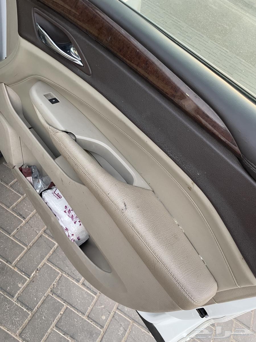 للبيع كدلك srx 2011 مستعجل64371861751553114