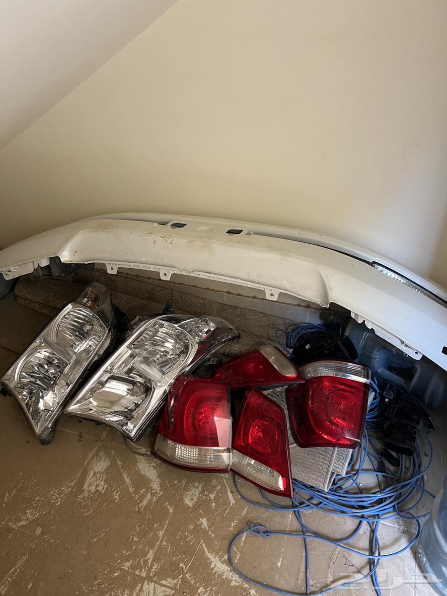 صدام مع الكشافات وشمعات واسطب لاندكروزر 201164371686948611110