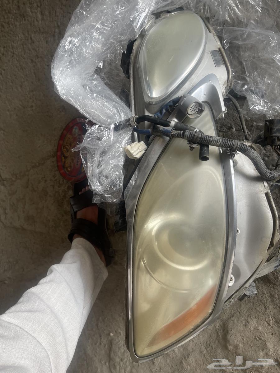 البيع انوار اماميه لكزس جي اس64362059857027111
