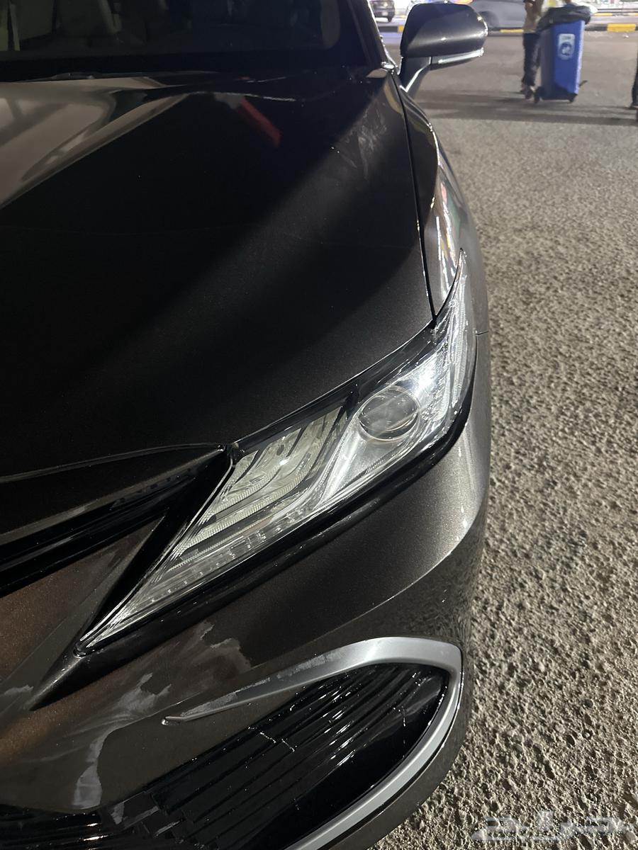 Hello, I have a large Camry candle64372302623746110