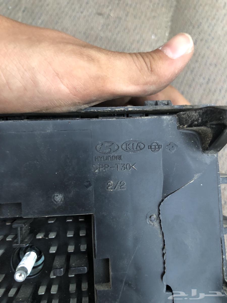 علبة فيوزات الانترا موديل20009 2010 2011 وريش مكيف64369878744449113