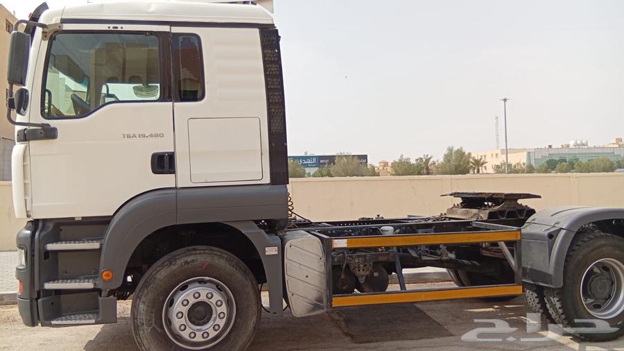 رؤوس شاحنات مان MAN للبيع64364639922947112