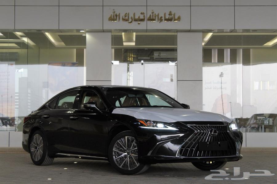 لكزس - ES250 لاكجيري - 2025 - نص فل - خليجي64365499178754111