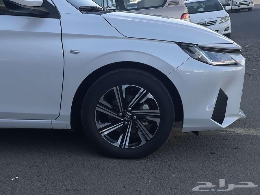 تويوتا يارس 2024 واي بلس شبة جديد64366115637634112