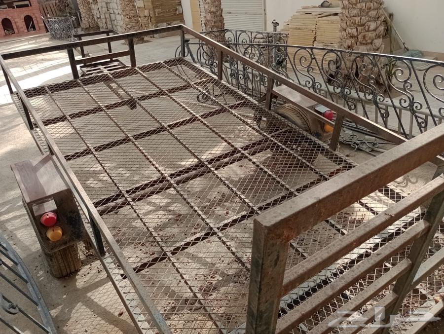 Trailer for loading goods, equipment, and tanks64367332679426113