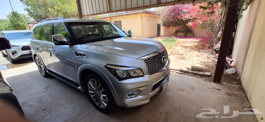 Infiniti 2015 QX80 .64364743243907111