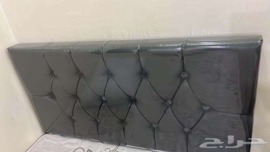 Bed with mattress, pillow, and blanket for sale64141930563715114