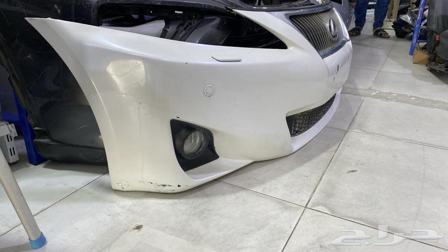 صدام لكزس ارنوب 2012 اصلي وكالة مستخدم64365484529281111