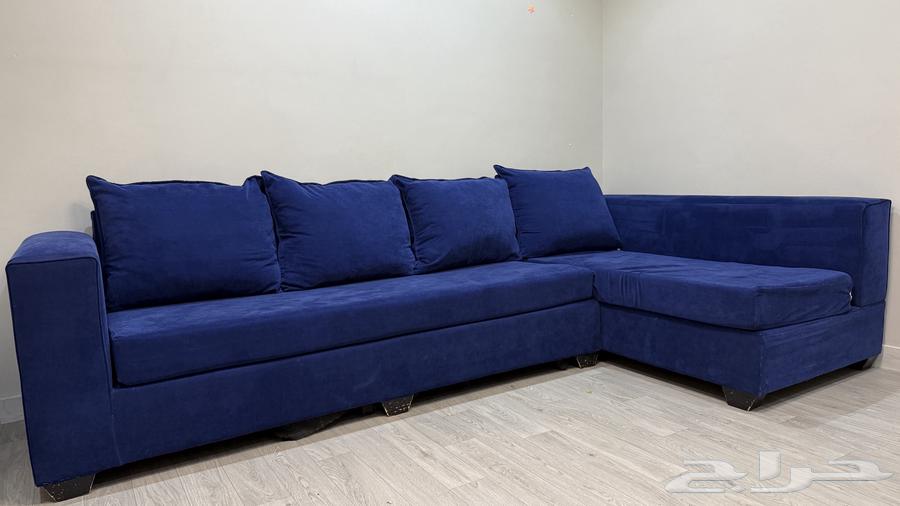 L-shaped sofa64126470279939113