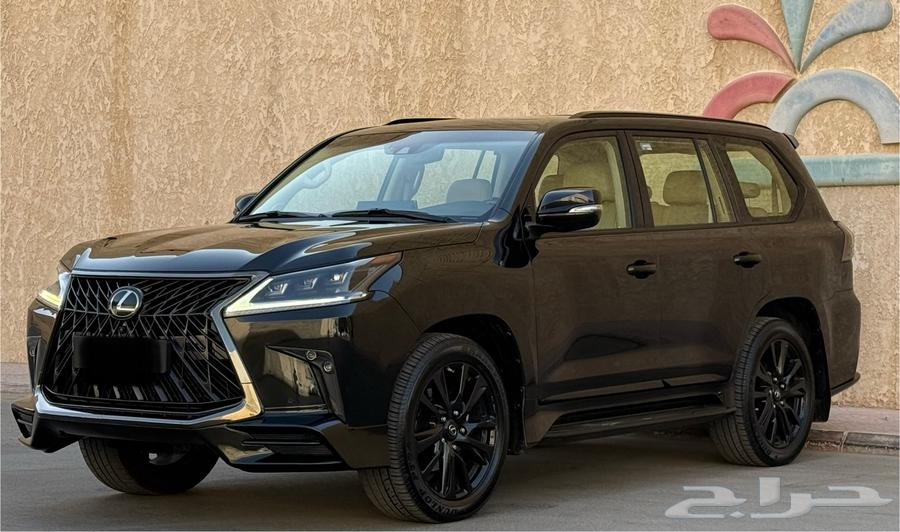 2020 Lexus LX 570 Black Edition64362590086659112