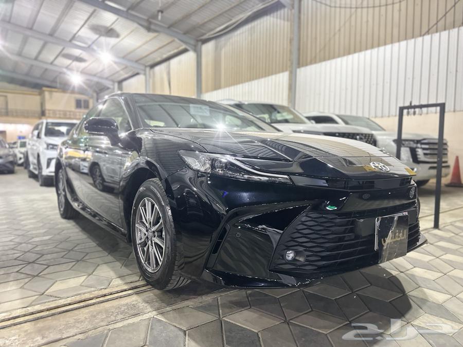 تويوتا كامري 2025 ( اصفار )64368835100033112