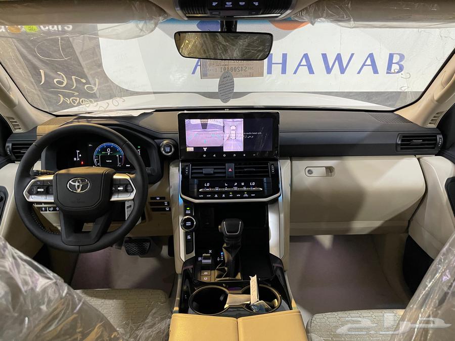 جي اكس ار لاندكروزر رقم 2 بنزين 2025 سعودي لدى الثواب64364802153857111