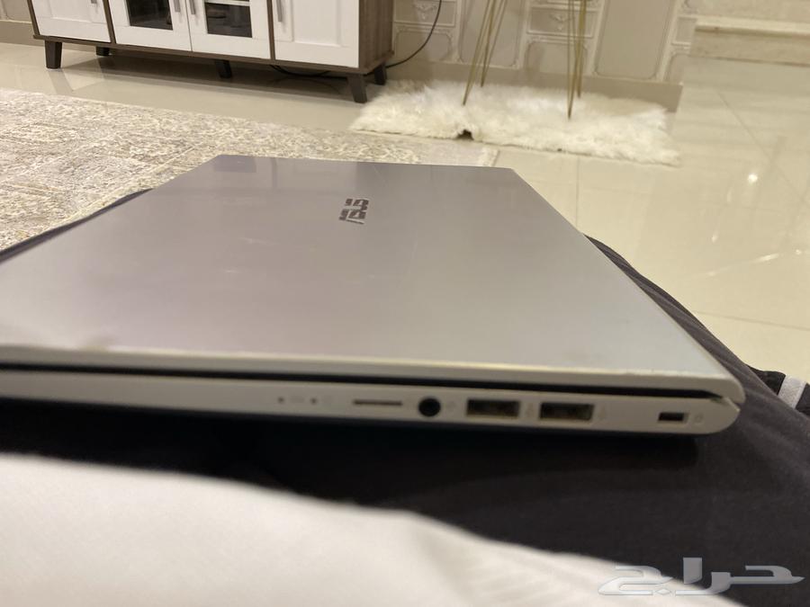 لابتوبasus64123424481922112