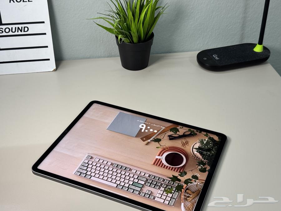 آيباد برو مع ماجيك كيبورد IPad Pro 12.964141921909251111