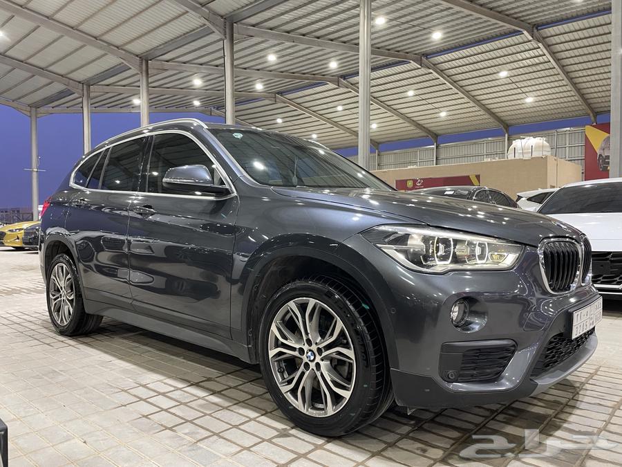 بي ام دبليو X1 2019سقف بانوراما داخلي بيج(بنزين)4سلندر64368835016067113