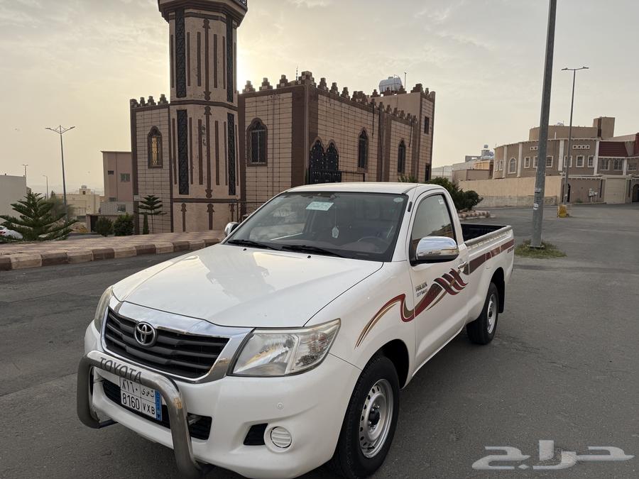 تويوتا هايلوكس 2013 غماره مخززن عداد 44 الف فقط64371950001922110