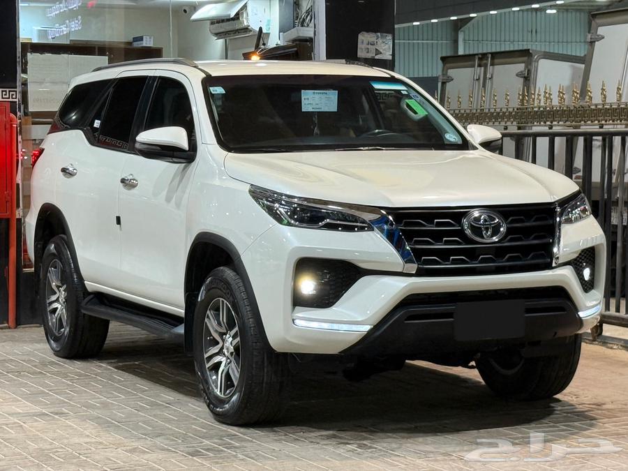 فورتشنر 2022 فل كامل 6 سلندر بنزين64367493555331110