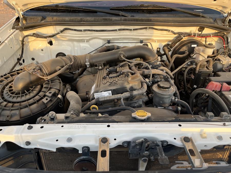 تايوتا هايلكس 2015 قير عادي مدبله وكاله64372023512963113