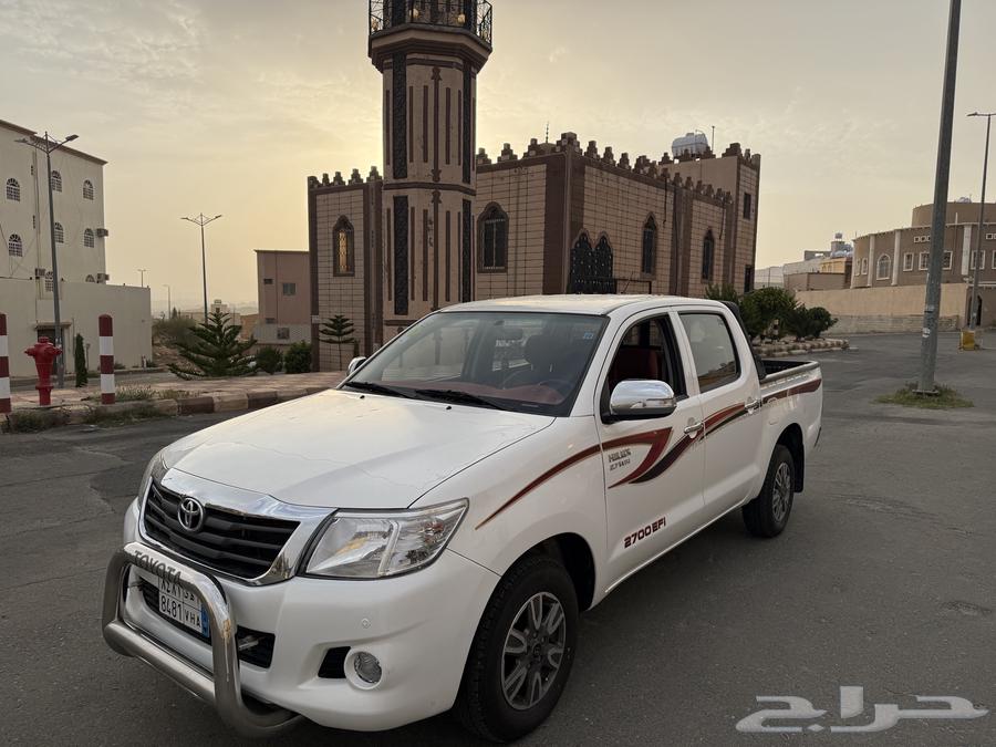 تويوتا هايلوكس 2014 غمارتين مخززن عداد 37 الف وكالة64372067399938112