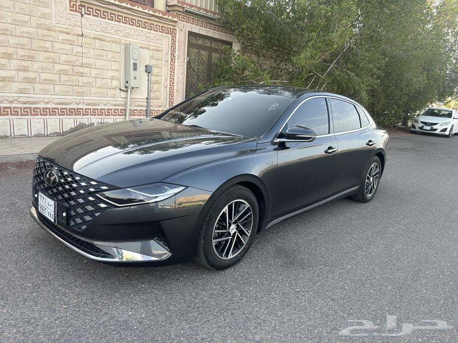 Azera 2020 imported from Korea, very clean, for sale64369528227457113