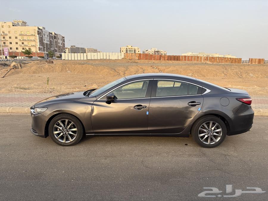 Mazda 2164369053663106113