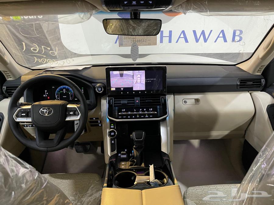 جي اكس ار لاندكروزر رقم 2 بنزين 2025 سعودي لدى الثواب64364802153857113