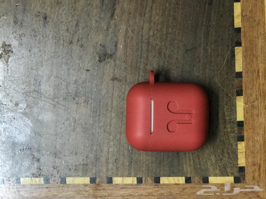 Original iPhone earphones with their original case64141543620226110