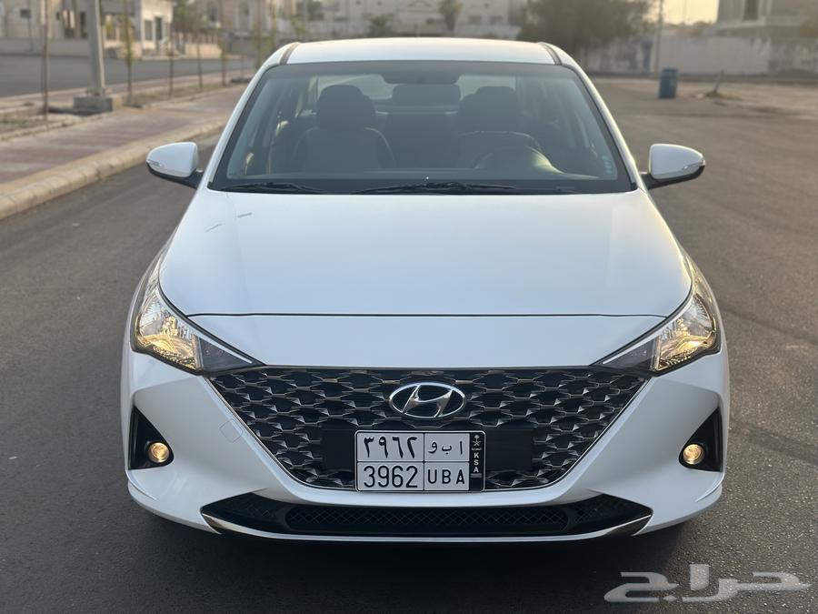 Accent 2022 Half Full 1.664368455532035110