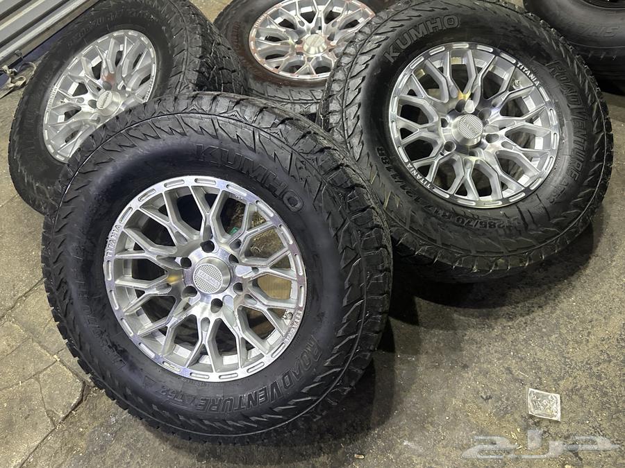 جنوط تتانيا 6 مسمار مع كفرات كومو ربع حجري مقاس 285 1764368630635266110