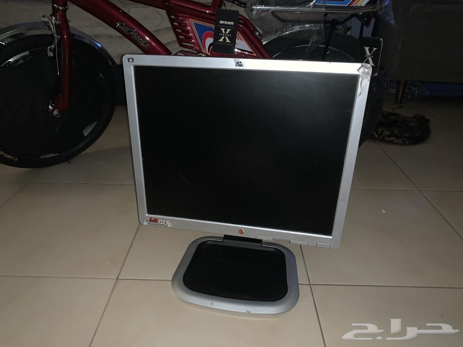 A gaming screen that allows you to raise, lower, adjust, and do everything with the screen64364335816834111